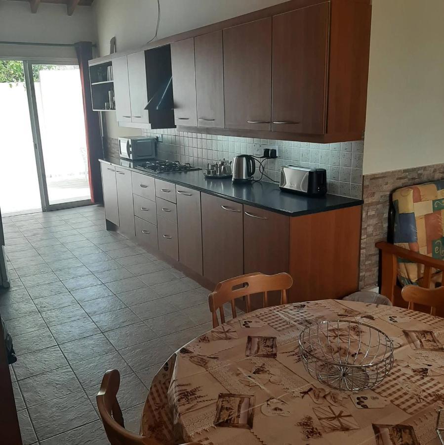 Haven House Villa Larnaca Exterior photo